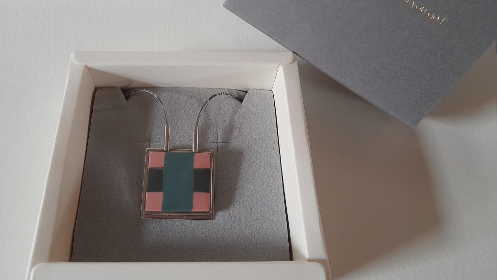 Kette Silber Quadrat Porzellan rosa grün Kreuz