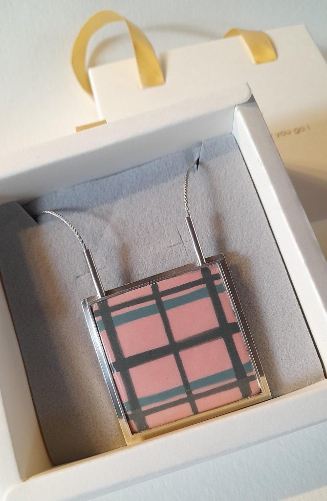 Kette Silber Porzellan Quadrat rosa grün kariert