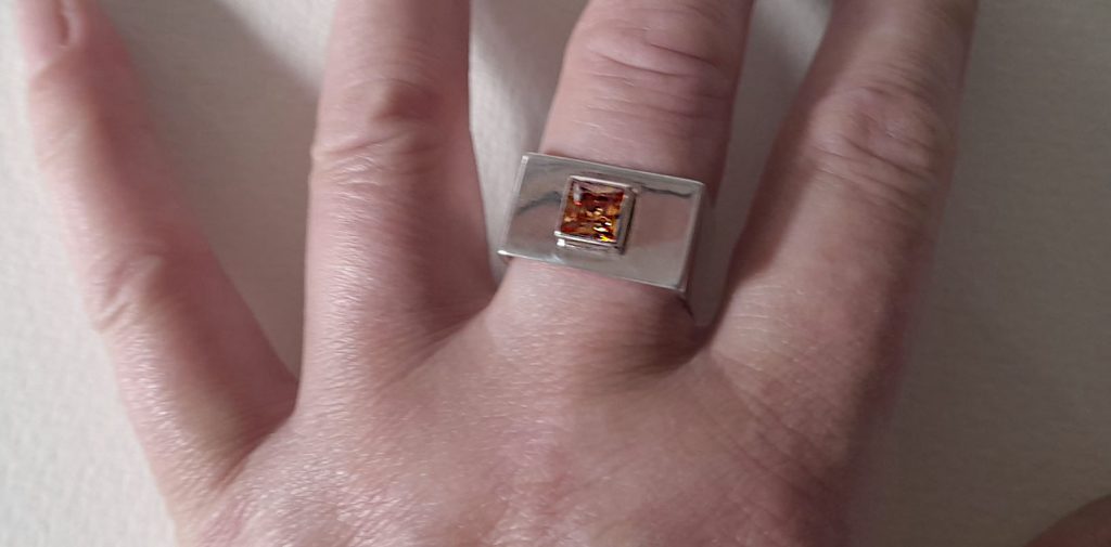 Ring Citrin 6mm Quadrat eckig Hand