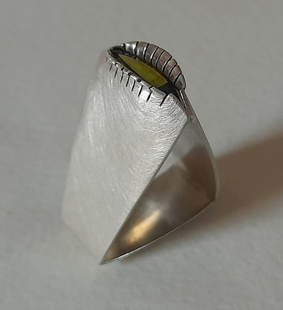 Ring Moosturmalin Linse