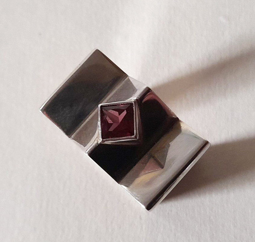 Ring Rodolith Krone eckig