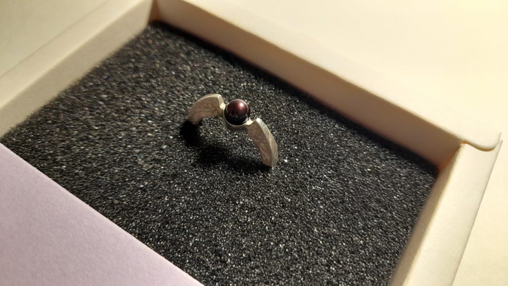 Geschmiedeter Ring Tahiti Perle schwarz