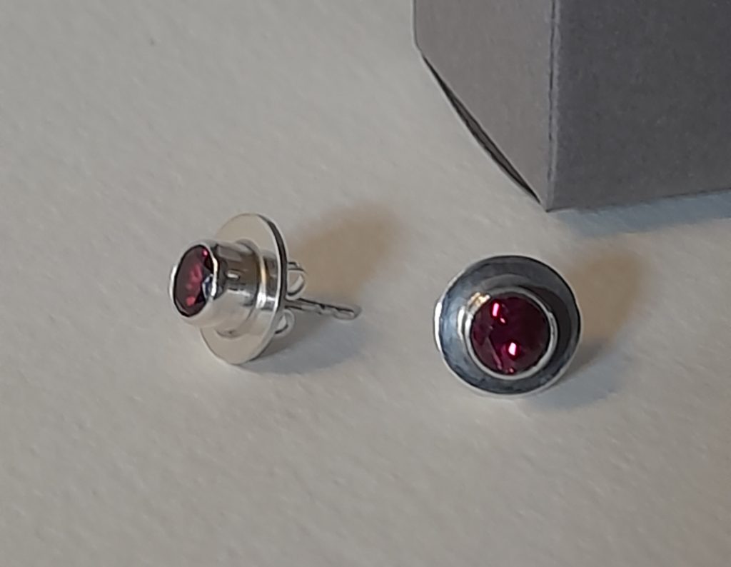 Ohrstecker rund Rodolith